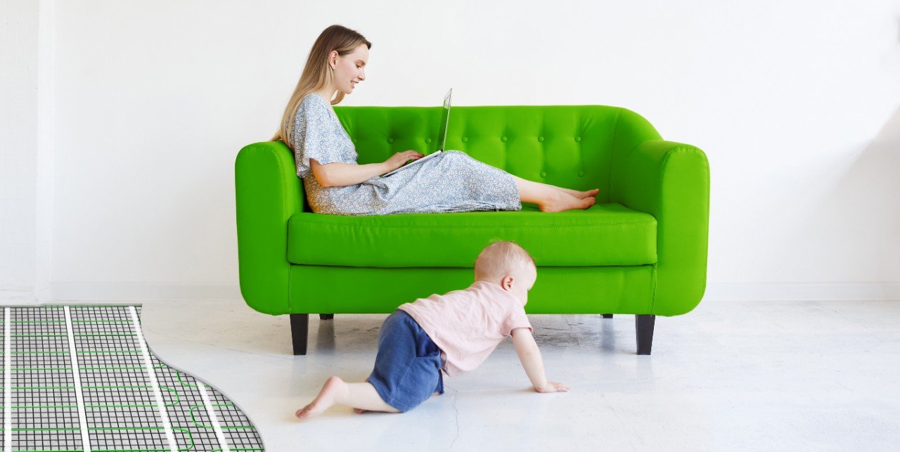 Devex_UFH_Electric_Mom on Couch & Bub